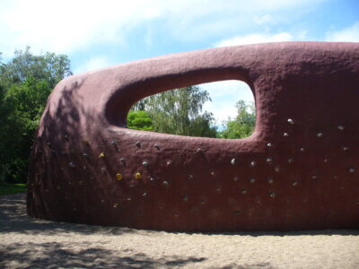 Boulderwand im Volkspark